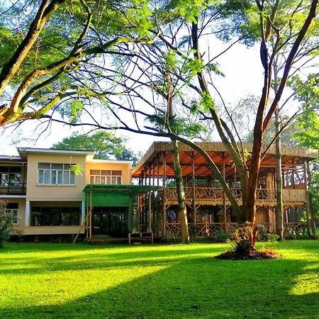Jinja Backpackers Pansiyon Dış mekan fotoğraf
