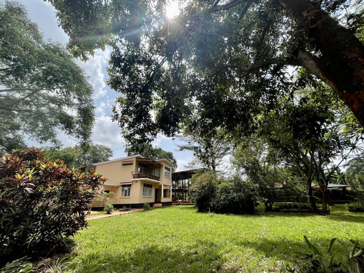 Jinja Backpackers Pansiyon Dış mekan fotoğraf