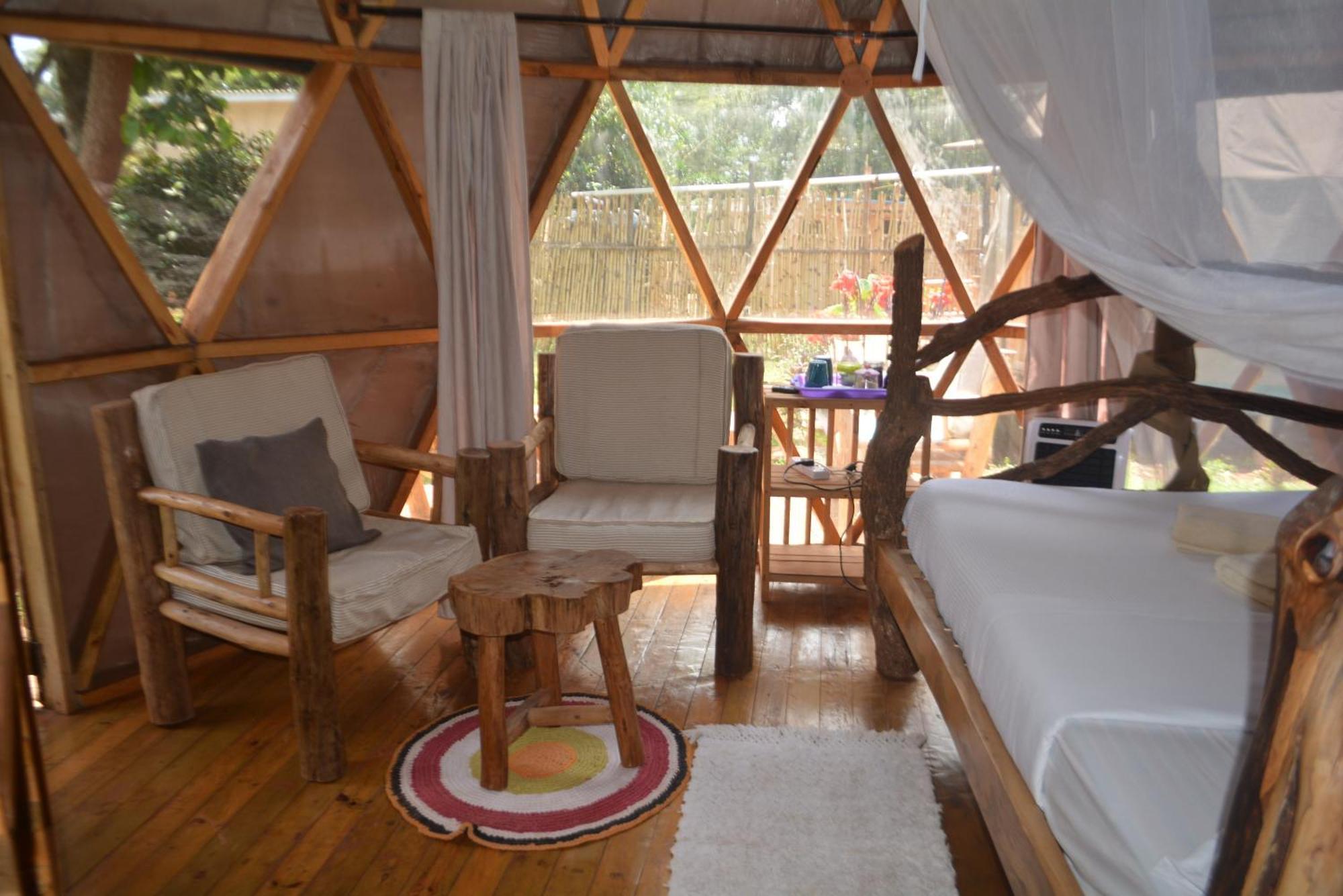 Jinja Backpackers Pansiyon Dış mekan fotoğraf