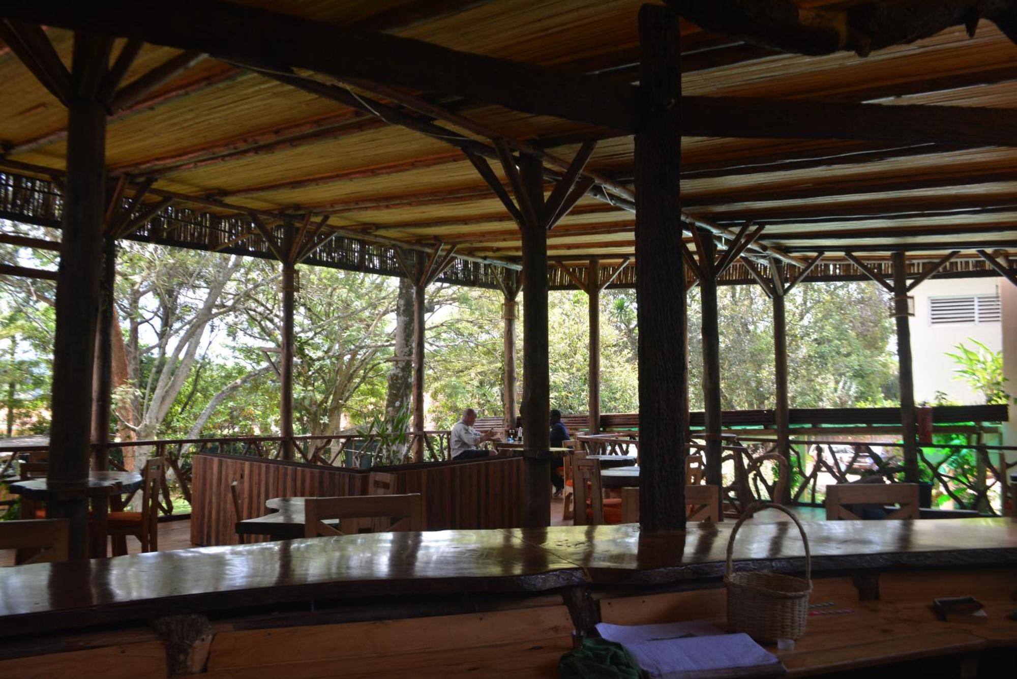 Jinja Backpackers Pansiyon Dış mekan fotoğraf