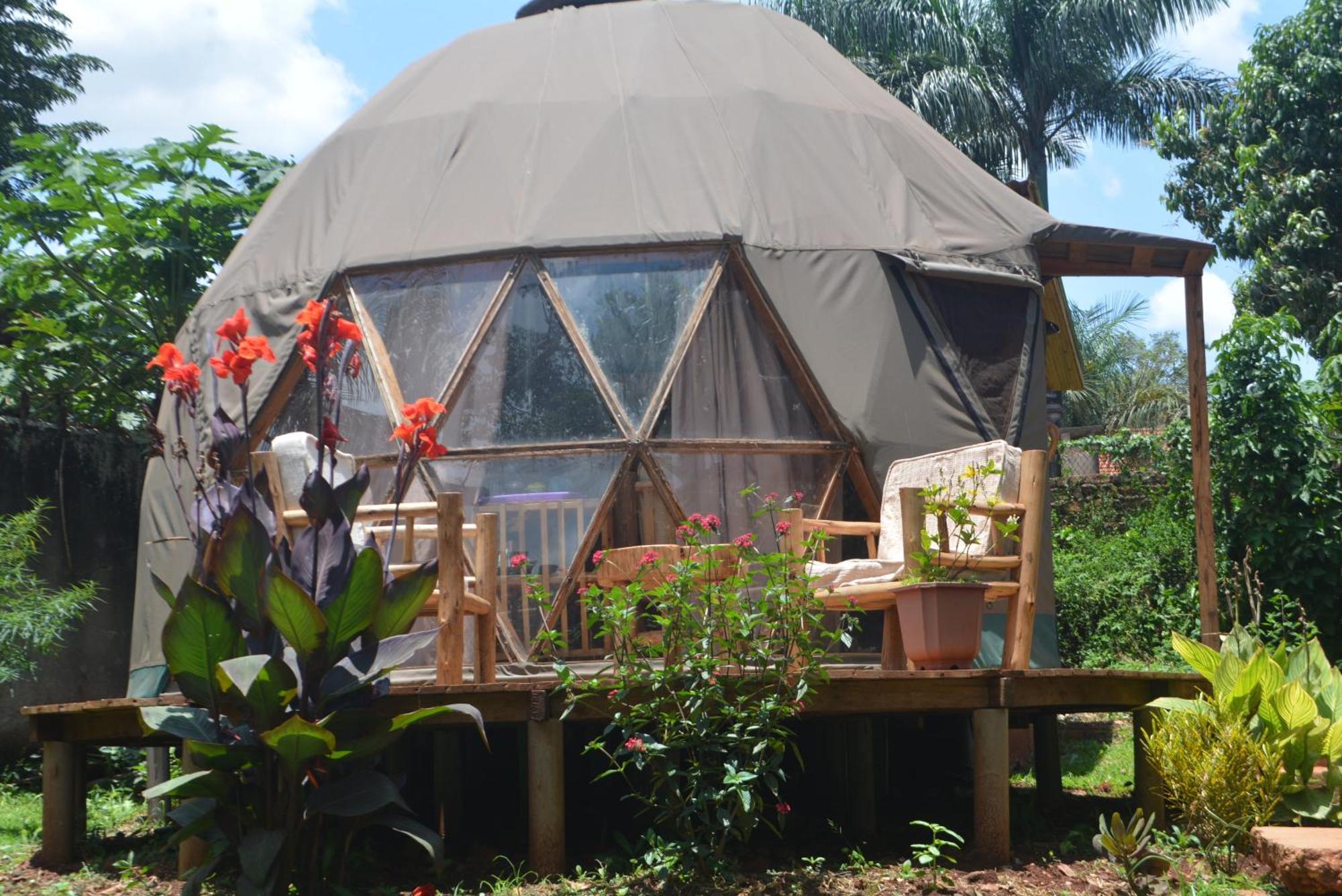 Jinja Backpackers Pansiyon Dış mekan fotoğraf